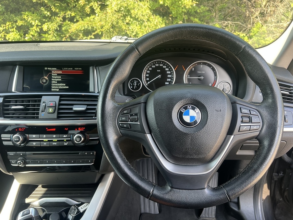 BMW X3 Xdrive20d Se #2