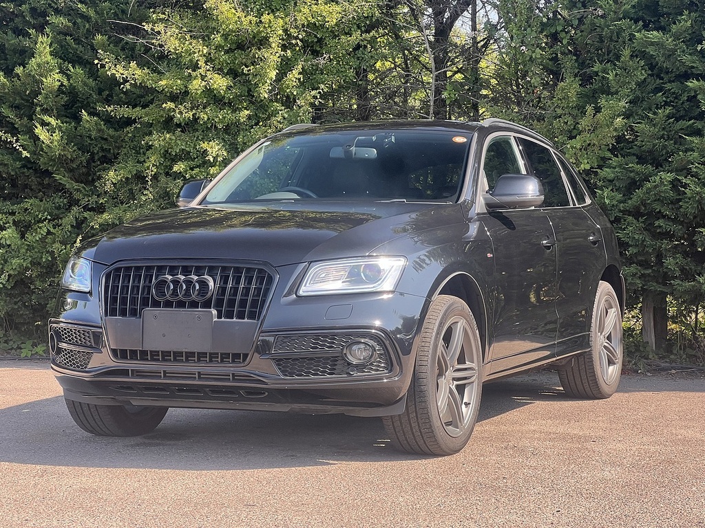 Audi Q5 Tfsi Quattro S Line Competition Plus #3