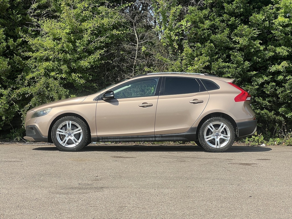 Volvo V40 Cross Country T5 Cross Country Lux Nav Awd Brown #5