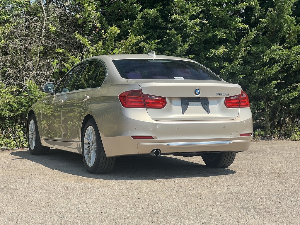BMW 3 Series 320D Luxury   #6