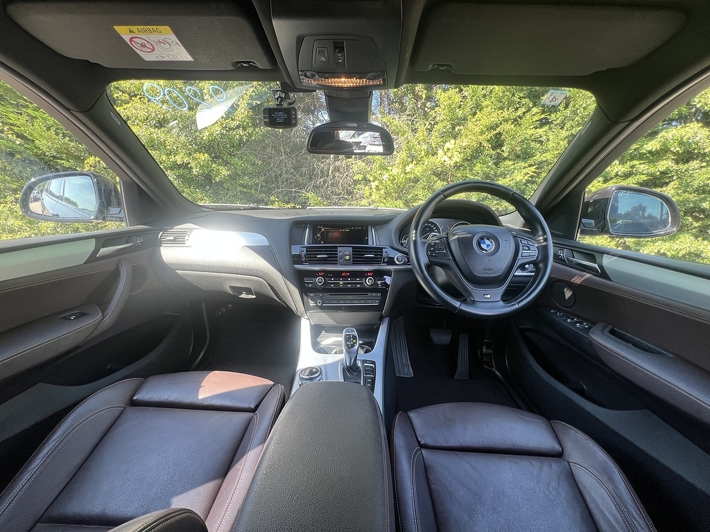 BMW X4 Xdrive28i M Sport Black #2