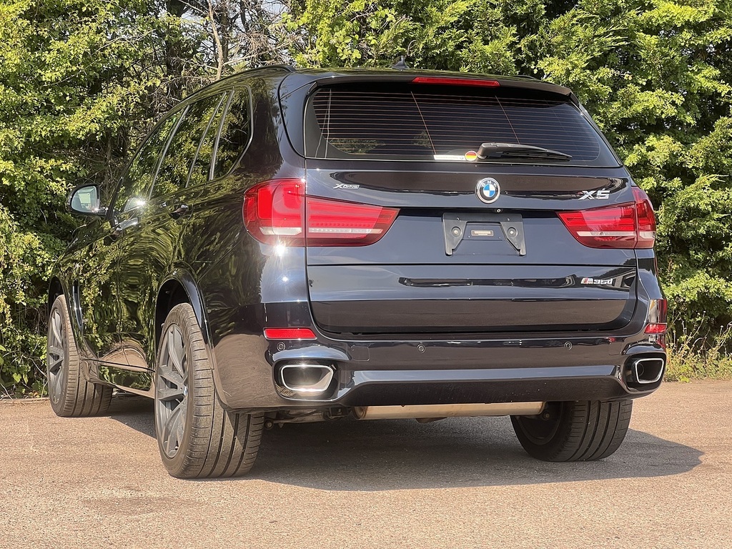 BMW X5 Xdrive35d M Sport White #6
