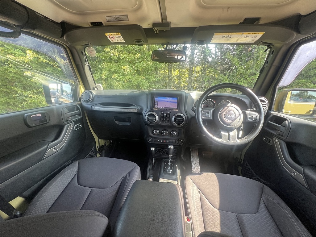 Jeep Wrangler Sport 
