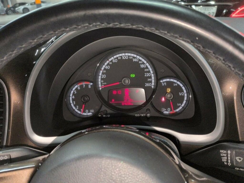 Volkswagen Beetle Design Tsi Dsg  #6