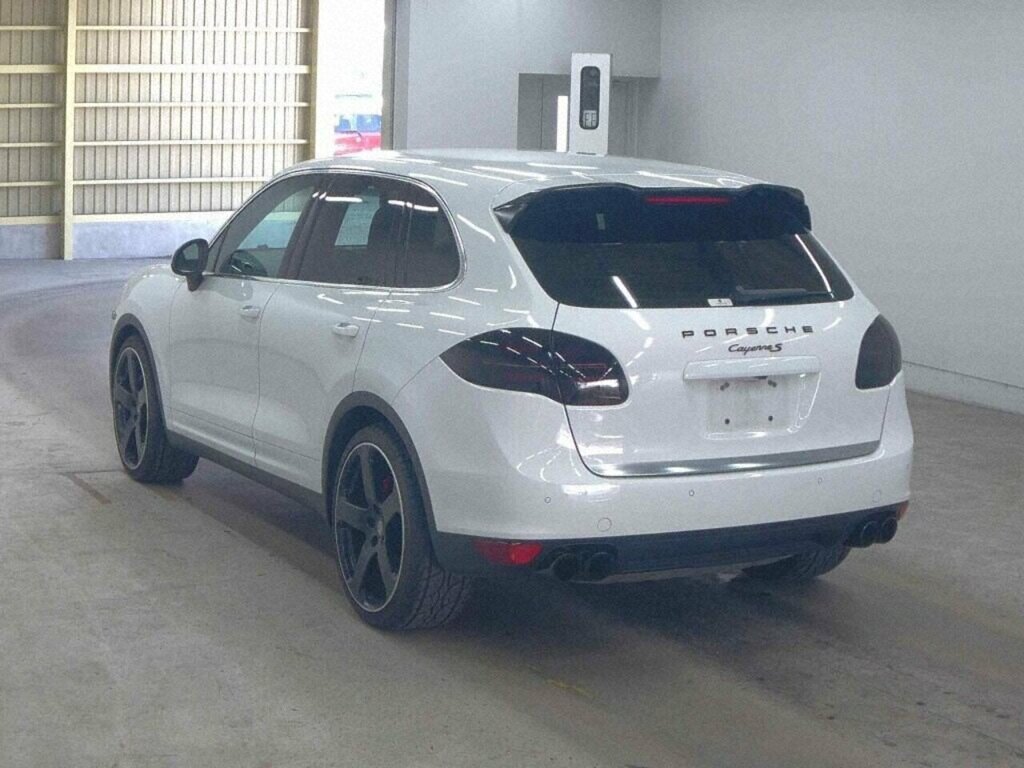Porsche Cayenne S #2