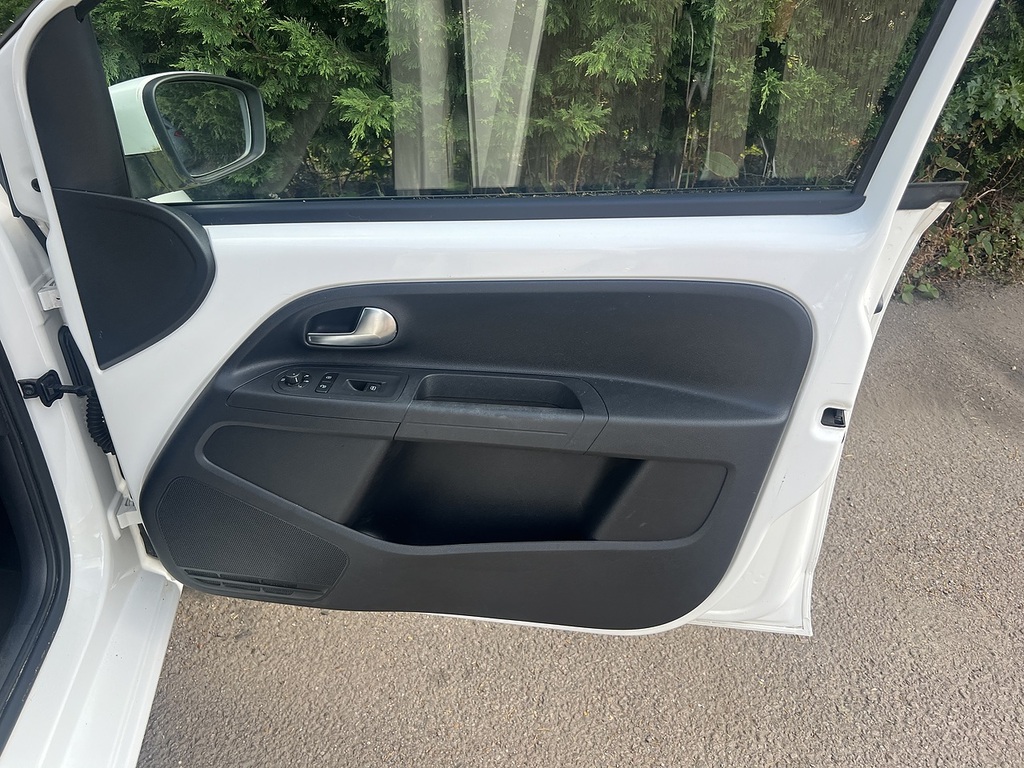 Volkswagen Up  White #11