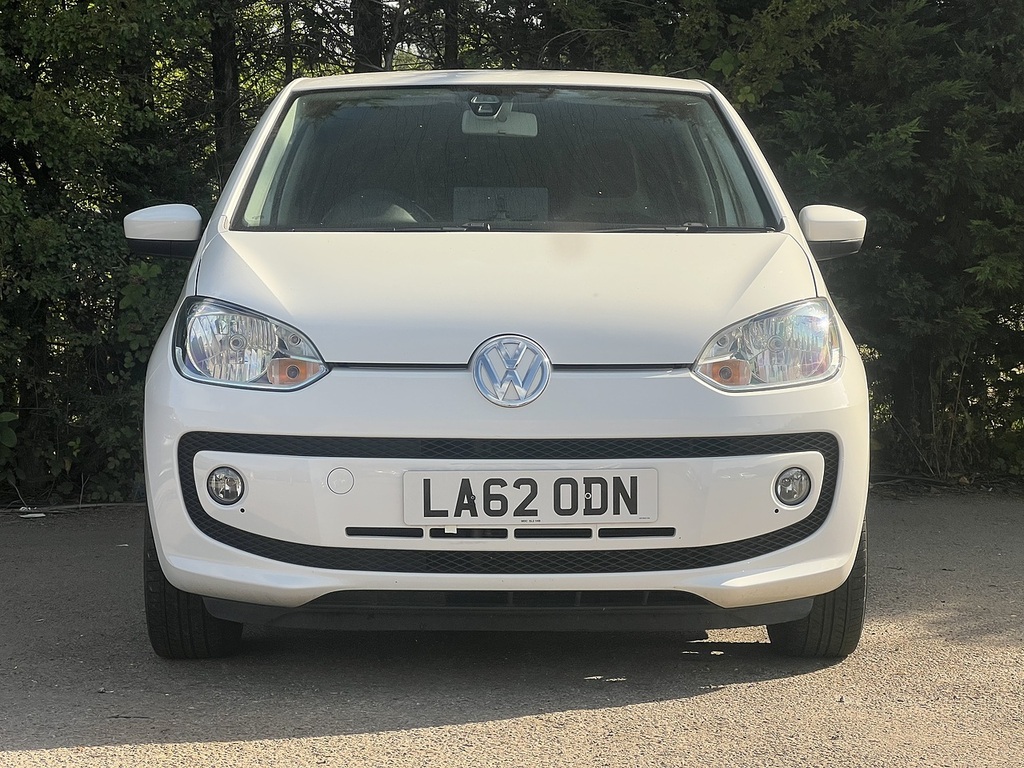 Volkswagen Up Hatchback LA62ODN White #4