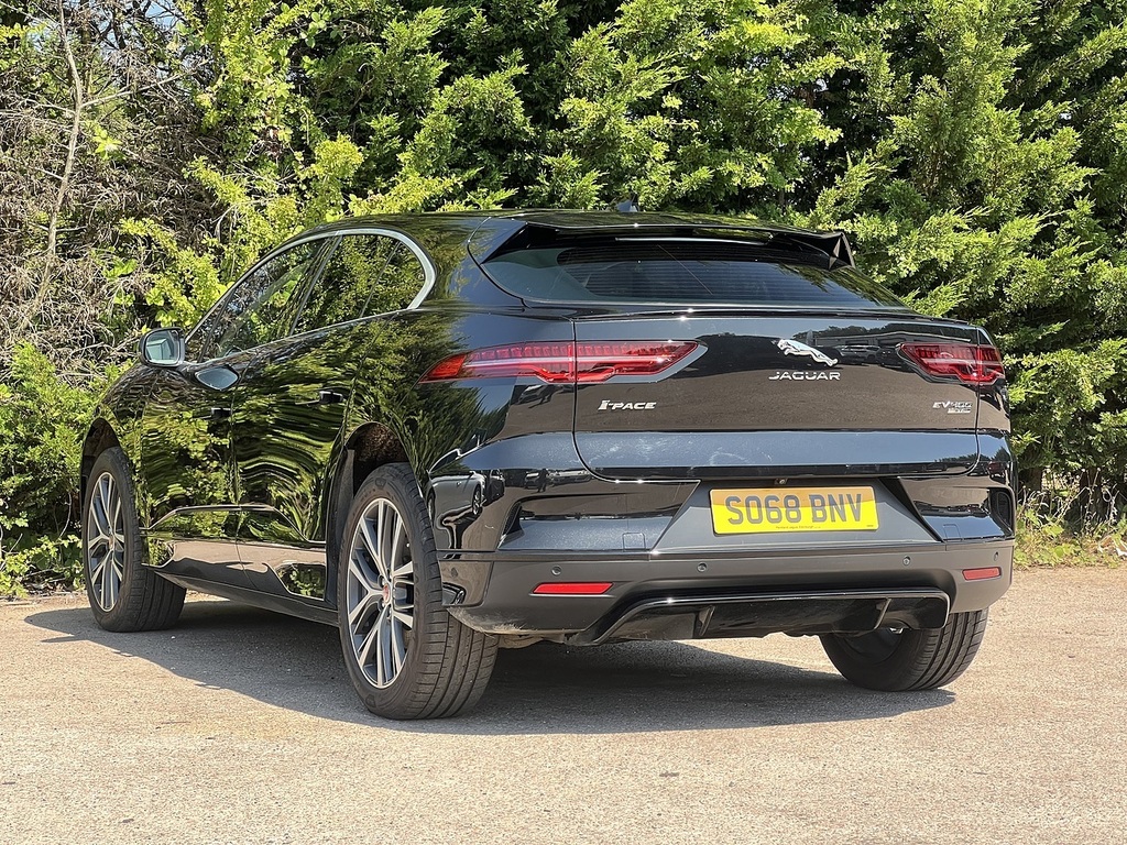 Jaguar I-Pace 400 Se Black #6