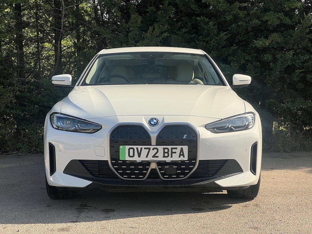 BMW i4 40 83.9Kwh Sport Gran Coupe Edri OV72BFA White #4
