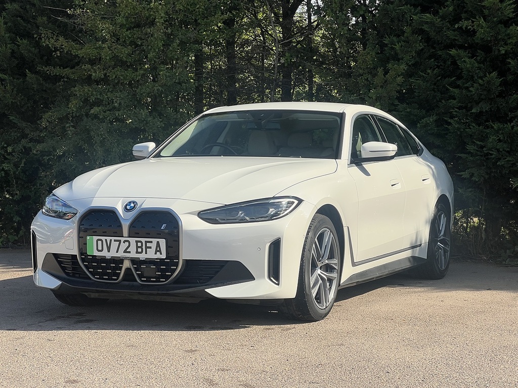 BMW i4 40 83.9Kwh Sport Gran Coupe Edri OV72BFA White #3