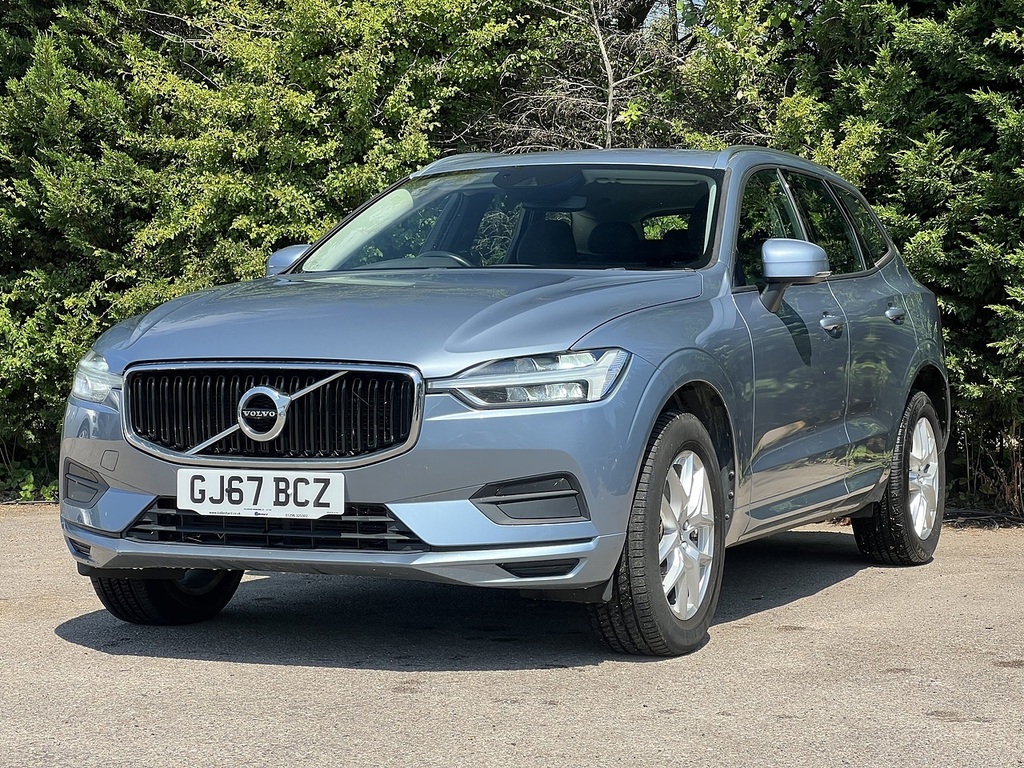 Volvo XC60 D4 Momentum Blue #3