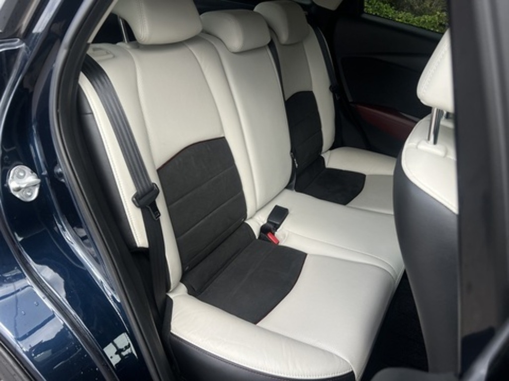 Mazda CX-3  Silver #16