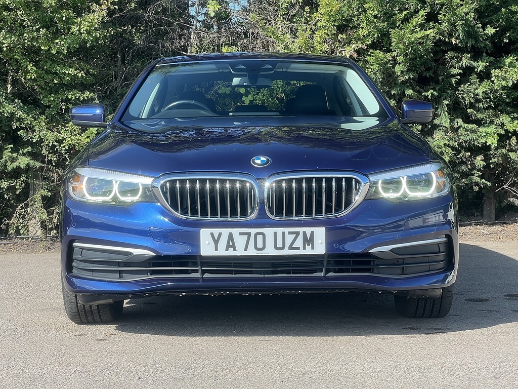 BMW 5 Series 530E Se YA70UZM Blue #4