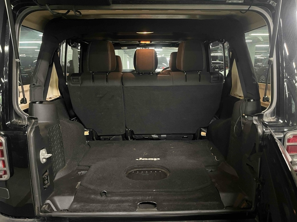 Jeep Wrangler 3.6 V6 Sahara Green #12
