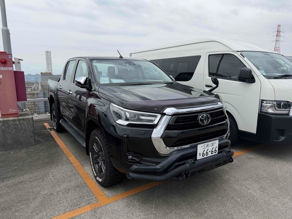 Toyota HILUX Invincible 4Wd D-4d Dcb  #2