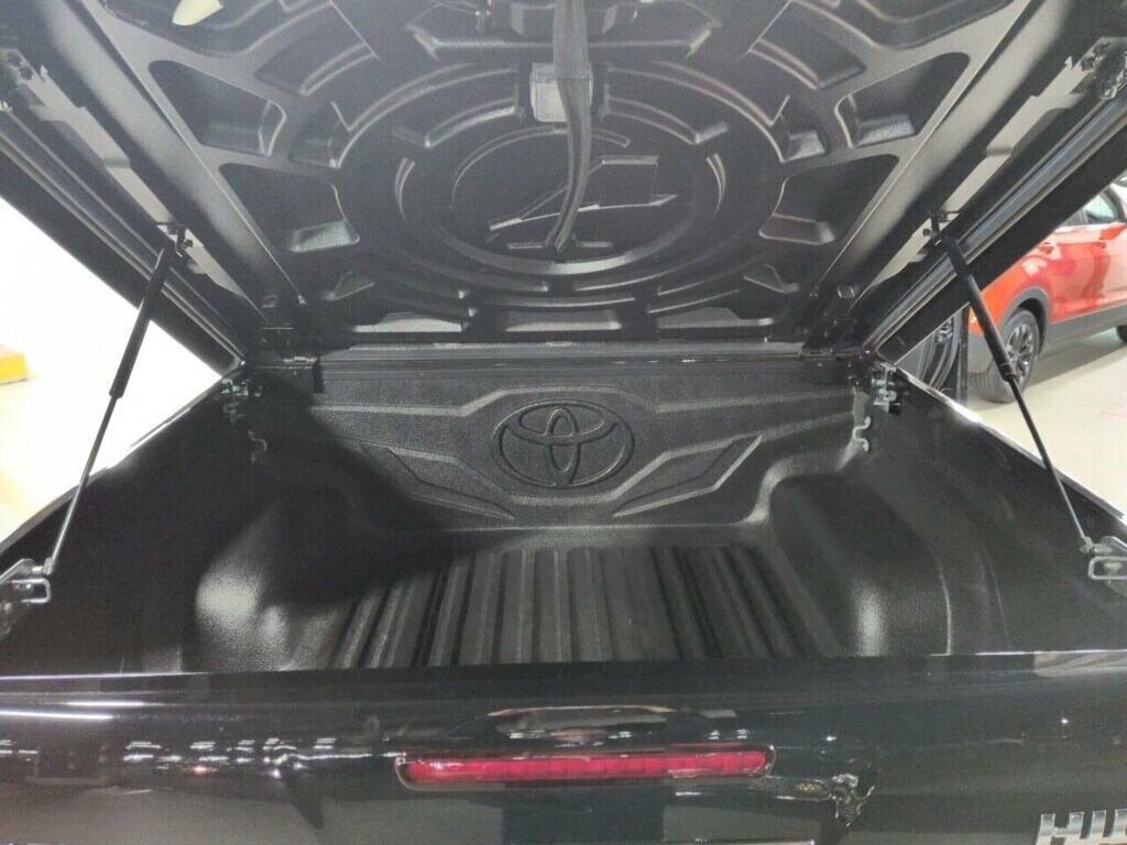 Toyota HILUX Invincible 4Wd D-4d Dcb  #6