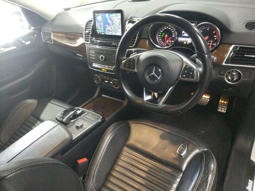 Mercedes-Benz GLS Class Gls 350 D 4Matic Amg Line #2