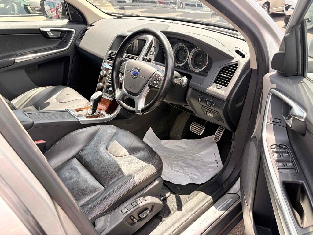 Volvo XC60 T6 Se Lux Awd #6