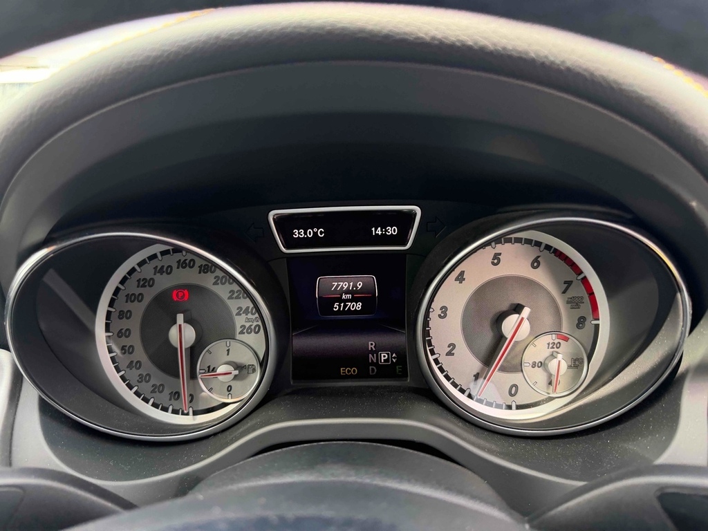 Mercedes-Benz CLA Class 2L Amg Grey #11