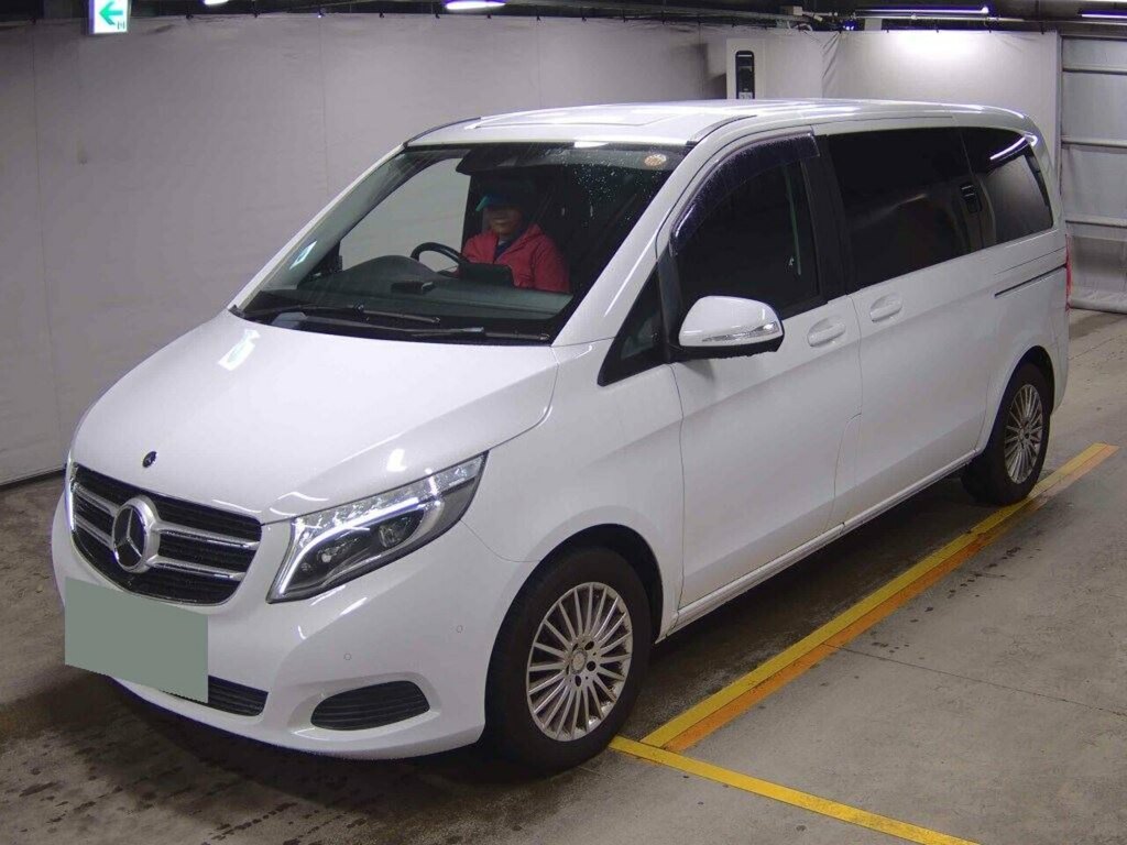 Mercedes-Benz V Class V220 D Sport  #3