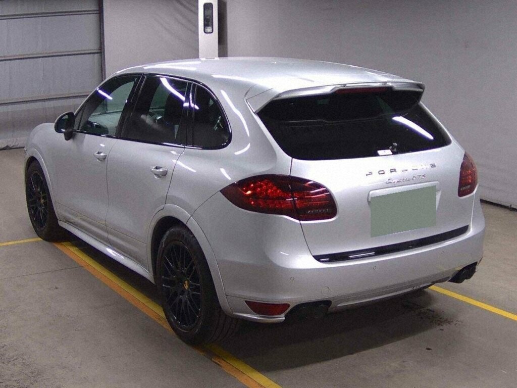 Porsche Cayenne Gts  #4