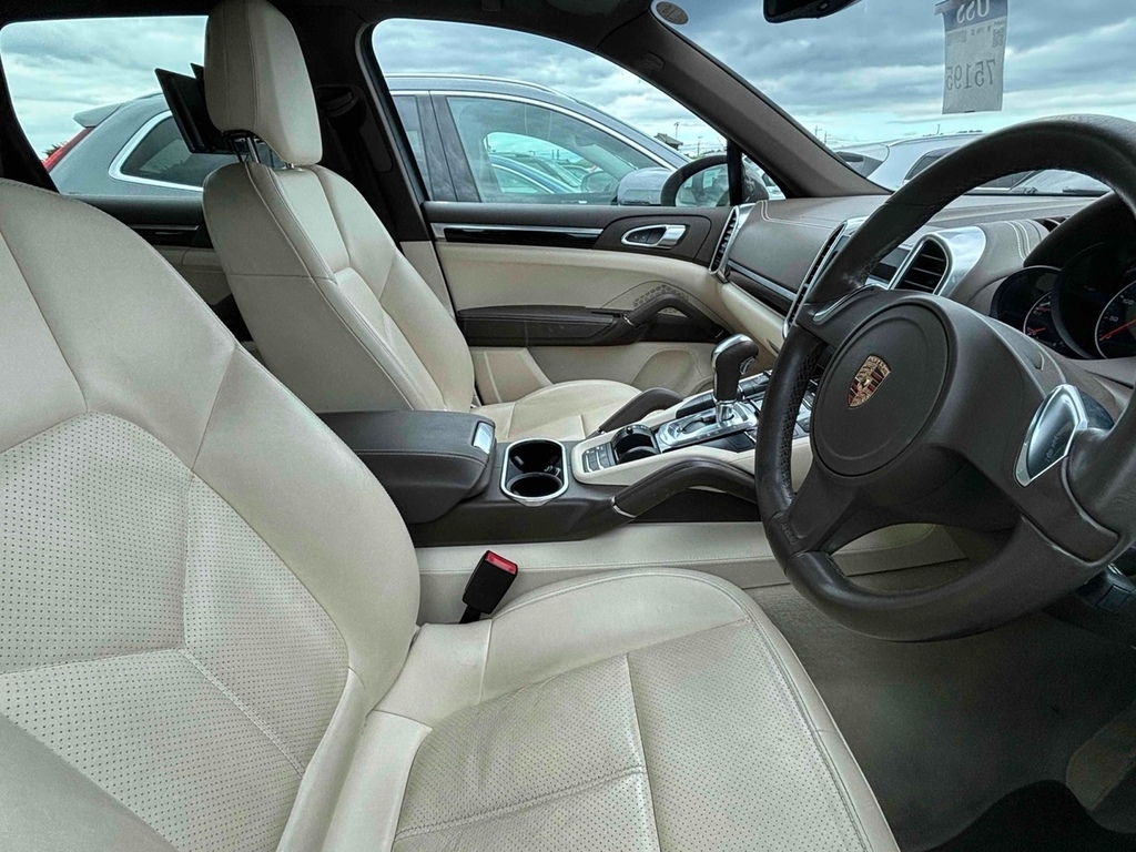 Porsche Cayenne Basegrade #5