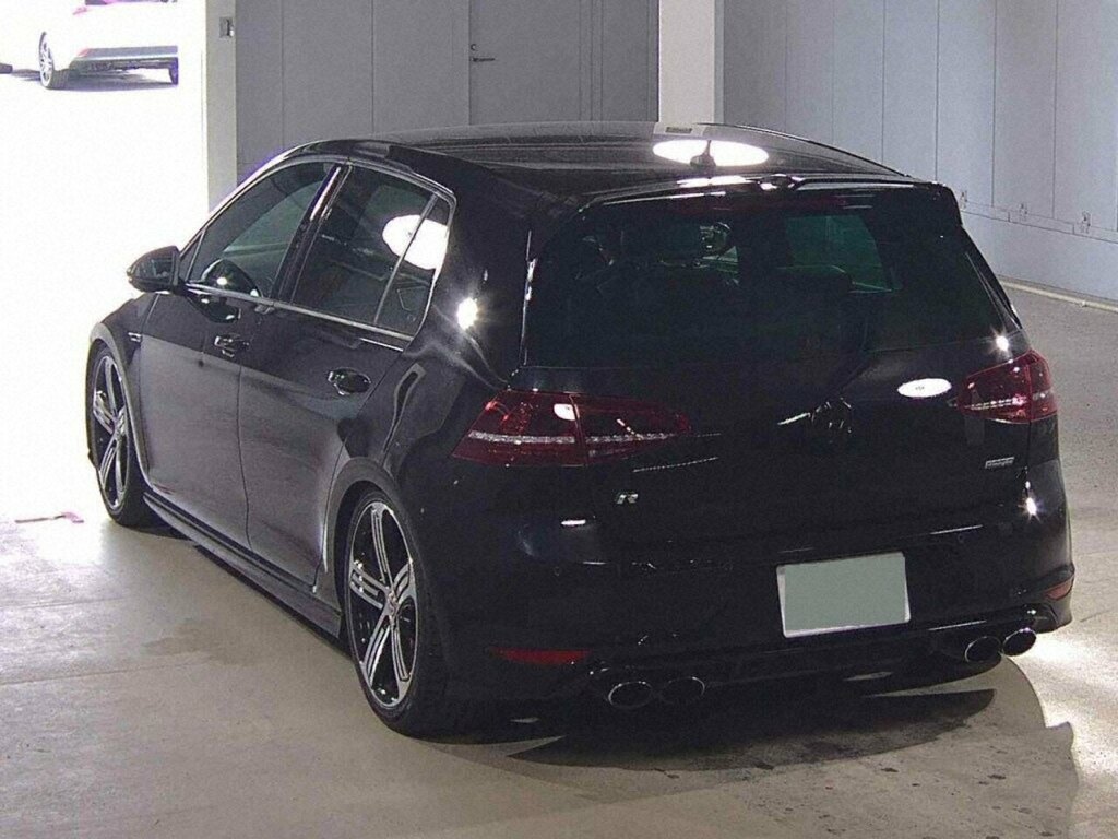 Volkswagen Golf R #3