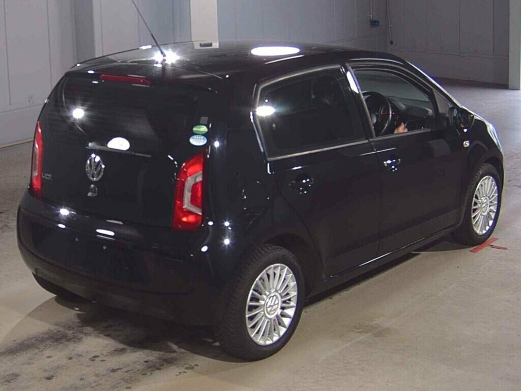 Volkswagen Up Hatchback 1.0 High Up Euro 5 201212 Red #3