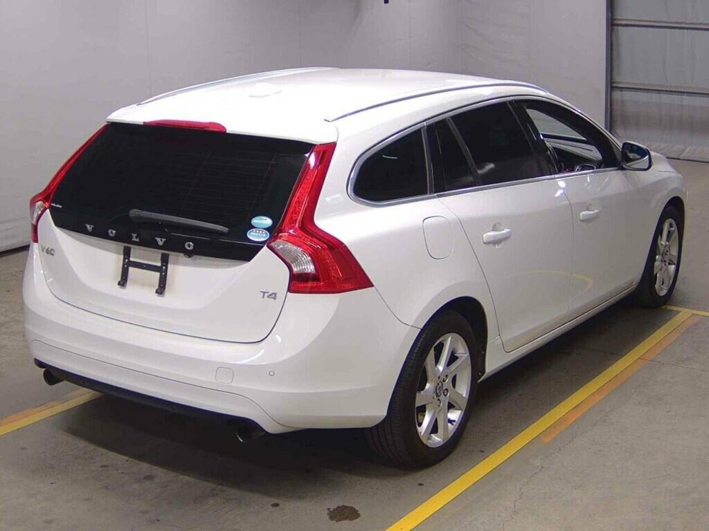 Volvo V60 T4 Se Lux #2