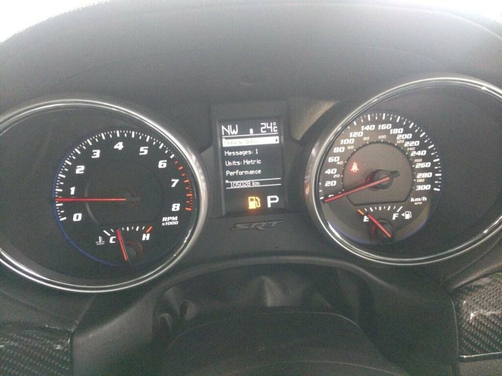 Jeep Grand Cherokee Srt8  #6