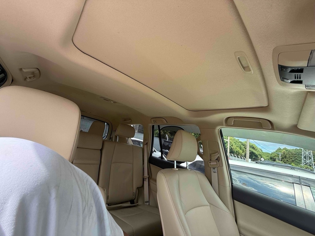Toyota Land Cruiser D-4d Active White #11