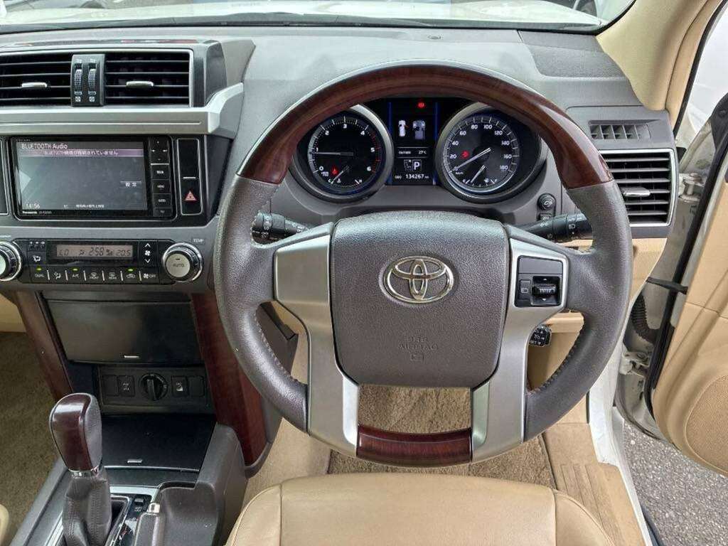Toyota Land Cruiser Prado Tx L Package #2