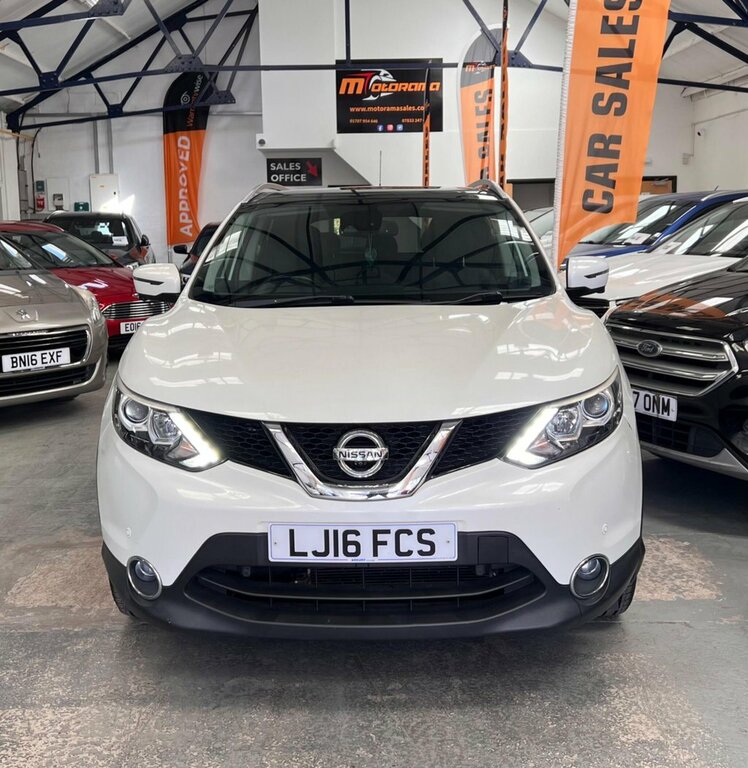Nissan Qashqai 1.2L N-connecta White #5