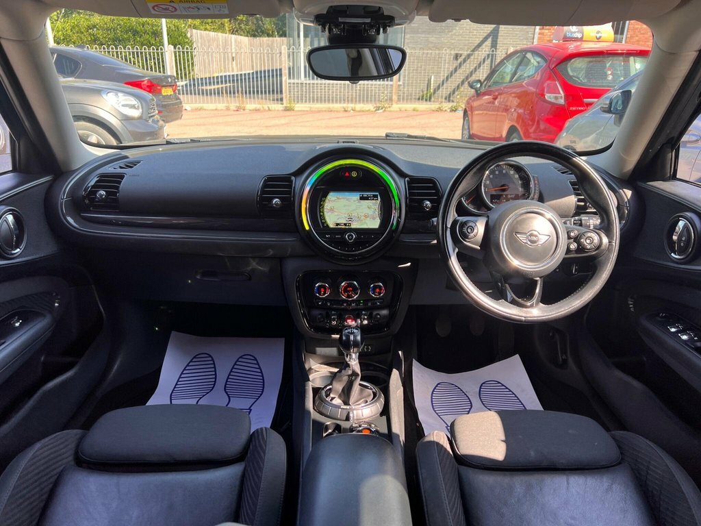 Mini Clubman 2L Cooper S 6Dr Black #2