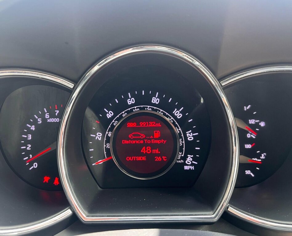 Kia RIO 1.4L 3 Red #3