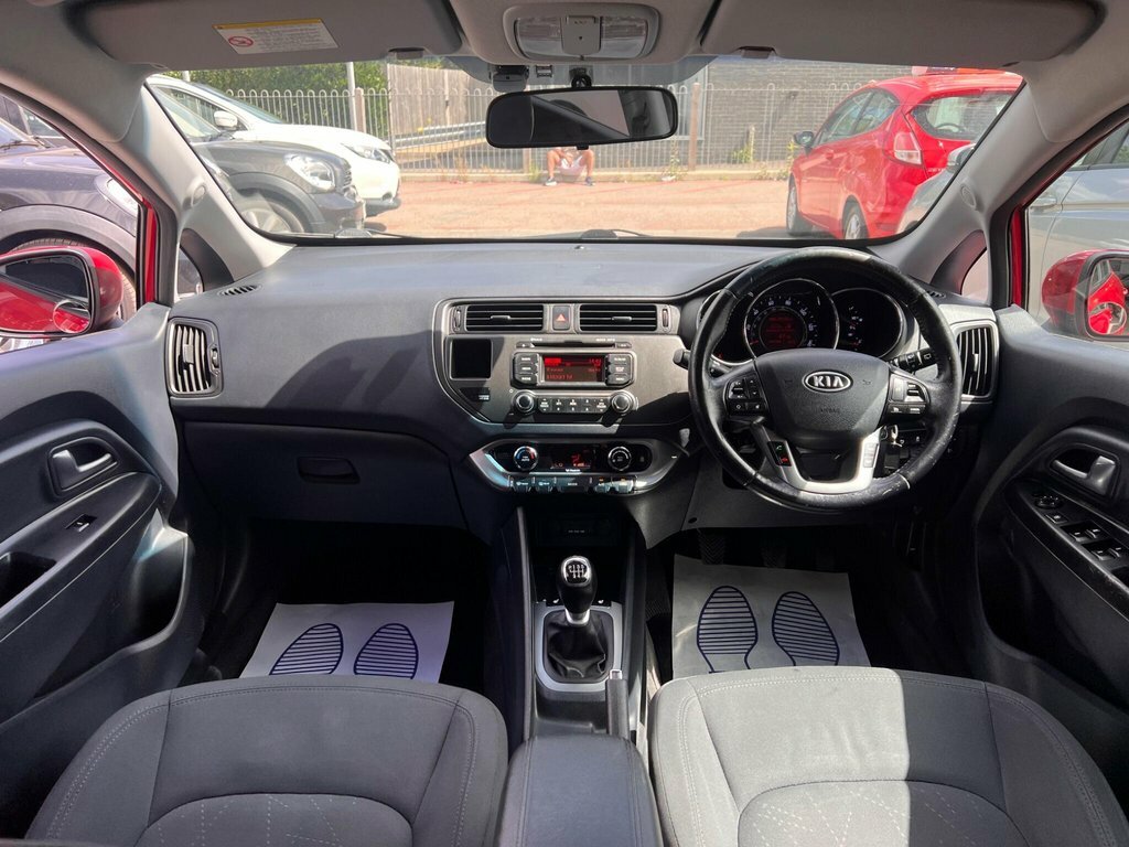 Kia RIO 1.4L 3 Red #2