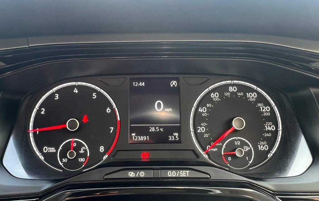 Volkswagen Polo 1L Se GL19DND Silver #3