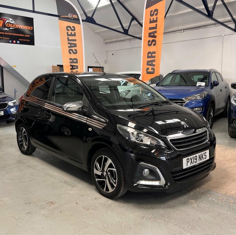 Peugeot 108 1L Collection Black #3