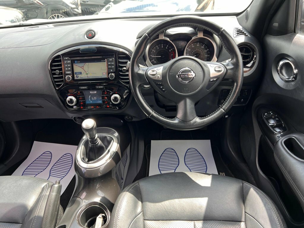 Nissan Juke 1.2L Tekna Silver #3