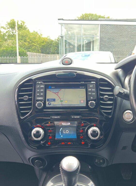 Nissan Juke 1.2L Tekna Silver #5