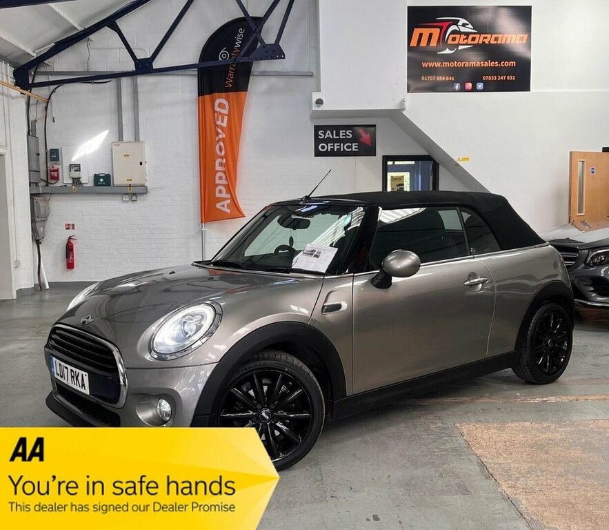 Mini Convertible 1.5L Cooper Silver