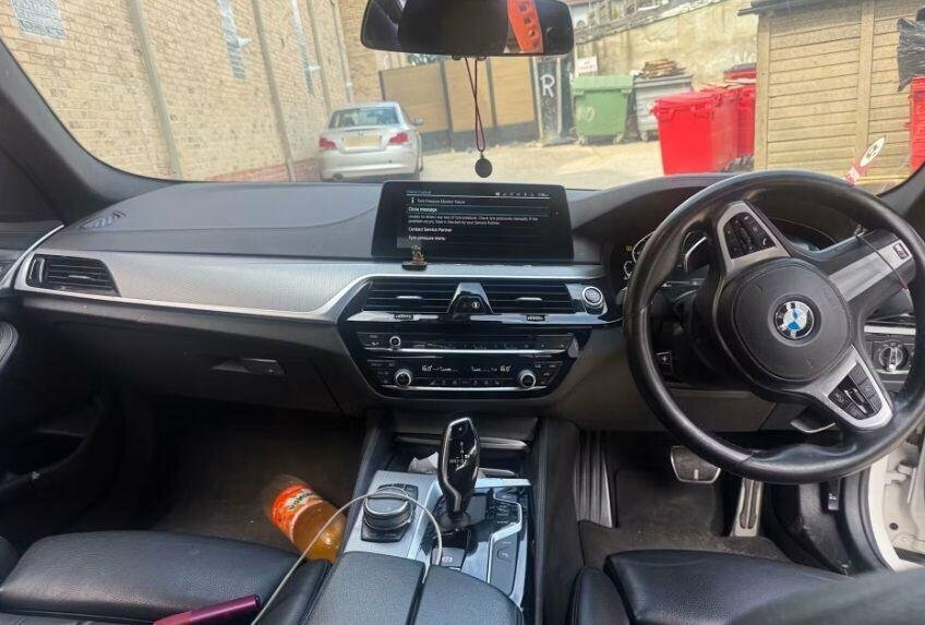 BMW 5 Series 2L M Sport White #2