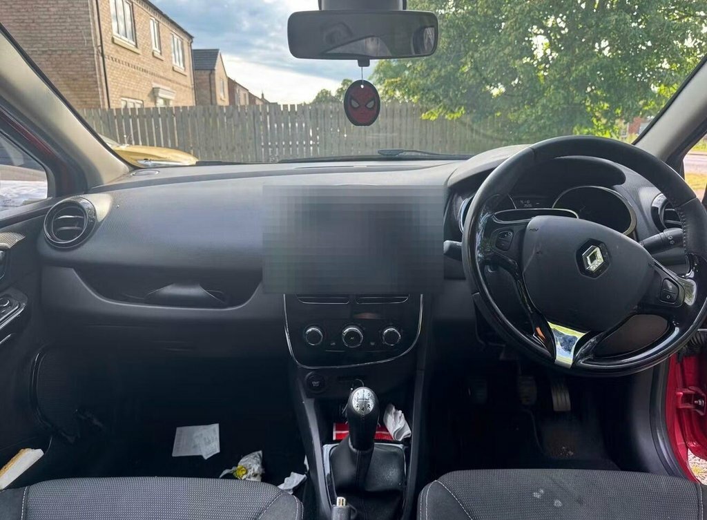 Renault Clio 1.2L Dynamique Medianav Red #2