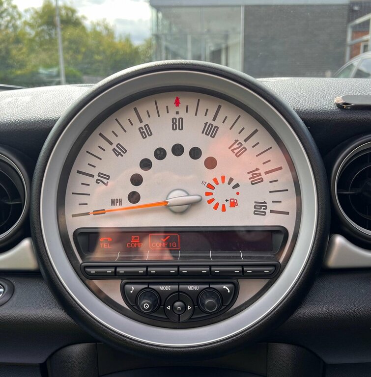 Mini Convertible Euro 6 98 Ps White #23