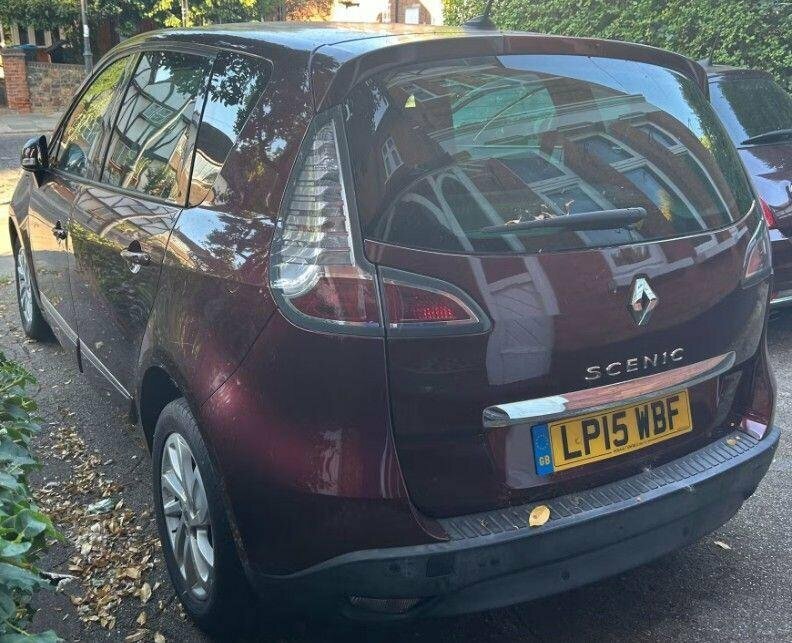 Renault Scenic 1.6L Dynamique Tomtom Red #3