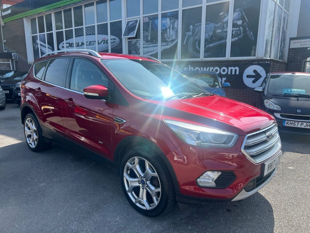 Ford Kuga 1.5L Titanium Red