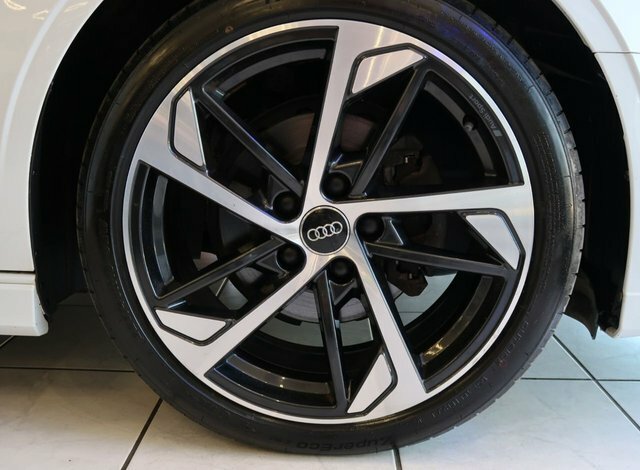 Audi A3 1.5 Tfsi Cod 35 Black Edition Saloon Ma Black #5