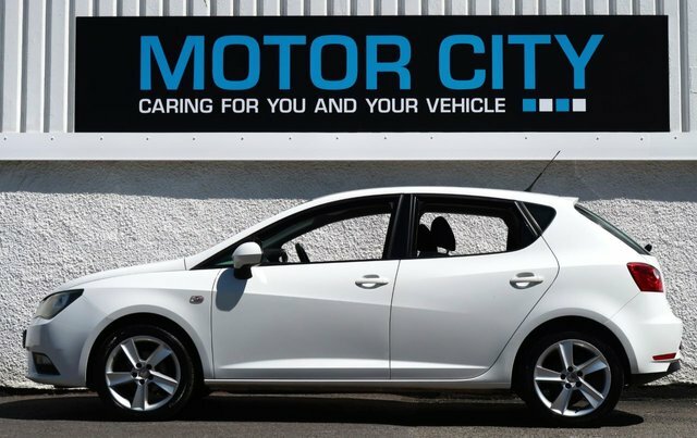 Seat Ibiza 1.4 Toca Hatchback Euro 5 85 Ps White #6