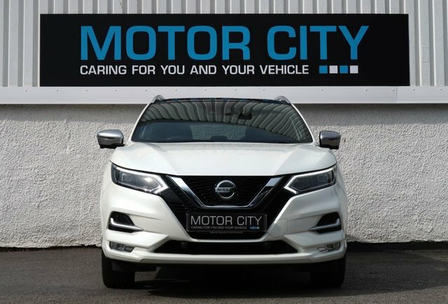 Nissan Qashqai 1.3 Dig-t Tekna Suv Euro 6 S S YC20FJP White #3