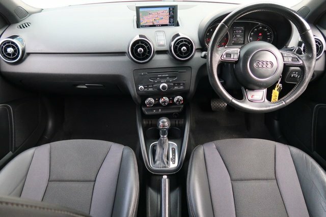 Audi A1 1.6 Tdi Sport White #2